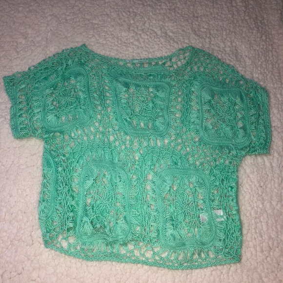 Mint green crotchet top - Picture 2 of 3